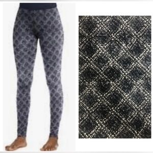 Cuddl Duds Warm & Cuddly Stretch Microfiber Leggings CD8671 Black Bias Plaid